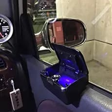 Japão Starlight Industry Car Cinzeiro Multifuncional Criativo Cinzeiro Carro Universal Único Coberto