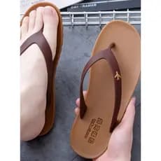 Chinelos masculinos de borracha sentir novo estilo chinelos pneu sola de borracha resistente ao desgaste flip-flops Casu
