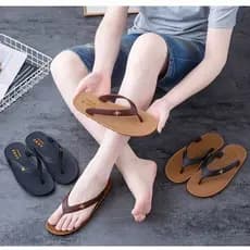 Chinelos masculinos de borracha sentir novo estilo chinelos pneu resistente ao desgaste chinelos casuais Anti @-