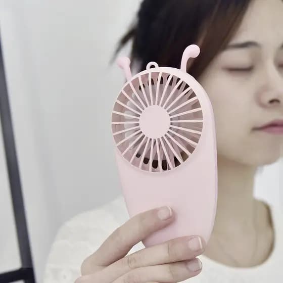 Desenhos animados pequena abelha recarregável ventilador de mesa portátil Mini pequeno ventilador portátil pequeno prese