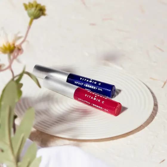 ((Garrafa) Wei Xue Recomendado!PLIFT Lip Essence 6ml Hidratante Hidratante Fade Lip Lines Esfoliante Bálsamo Labial
