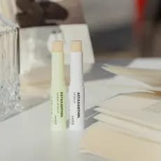 2 peças frete grátis | Haa Astaxantina/Jasmim Lip Balm Hidratante Primer Anti-secagem Linhas Leves Hidratante Incolor