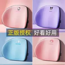 Sanrio Kuromi carro apoio lombar espuma de memória quatro estações Universal travesseiro lombar bonito influenciador can