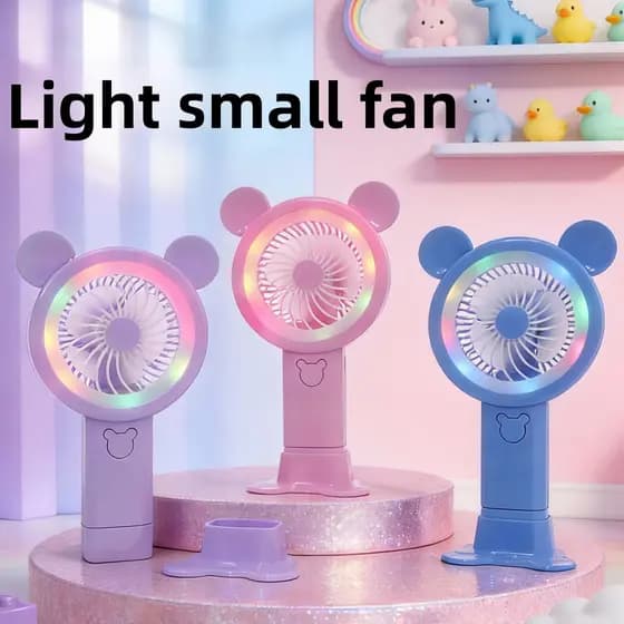 2026 novo estilo luz gradiente portátil Mini pequeno ventilador crianças Desktop Vertical orelhas redondas bonito ventil