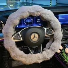 [Para o Frio] Capa de Volante com Pelúcia - Acessório Universal para Veículos/Carro/Capa de Volante/Pelúcia/Universal