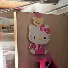 Bonito dos desenhos animados hellokitty atrás da porta gancho de ferro sem pregos sem costura multifuncional gancho dorm