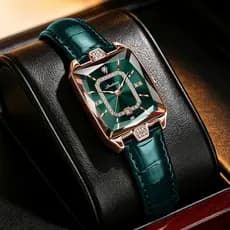 2026 novo estilo quadrado elegante moda diamante senhoras relógio de quartzo luz cinto de luxo moda feminina relógio Cro