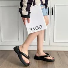 Verão aumentado cem grosso exterior Wear moda grosso Flip-Flops praia novo estilo sola sapatos femininos Material chinel
