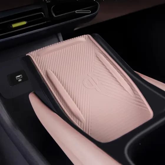 Base de Silicone para Carregamento Sem Fio BYD Dolphin Mini, Suporte para Copo de Água no Console Central do Carro, Anti