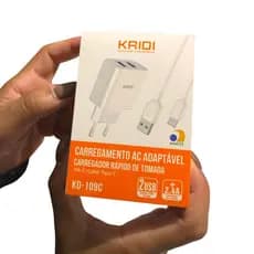 Carregador Rápido 2.4 A - 2 Entradas USB Cabo Tipo C Turbo Iphone e Android - Entrada USB-C Lightning