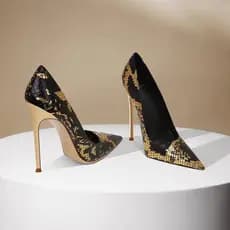 Sapatos femininos de salto alto com bico fino e salto alto com padrão de cobra de 10 cm