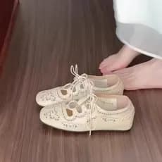 Sapatos Mary Jane esculpidos ocos com cadarço, mocassins com aumento interno, sapatos baixos femininos