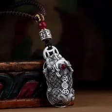 Estilo Retro chaveiro alto jogo colar pingente Pixiu étnico pingente valor carro das mulheres dos homens na moda estilo