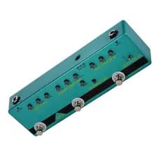 kiss Guitar Effects Stompbox Com Cinco Seções Sonoras E Controle De Atraso