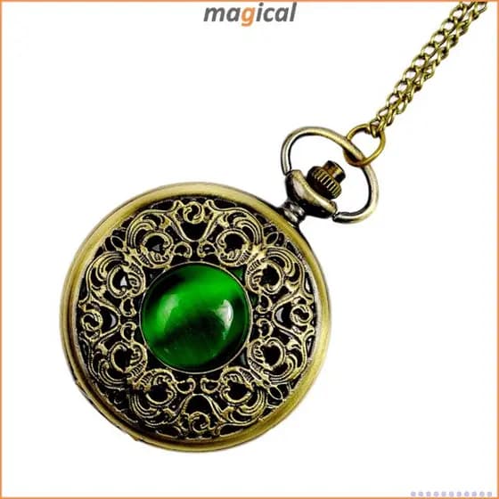Relógio de bolso MG de estilo gótico vintage com pedra de jade verde e pedra de opala.