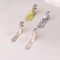 Conjunto de 4 peças de acessórios antigos para calcador de zíper (calcador de metal, calcador de plástico, com furo esqu