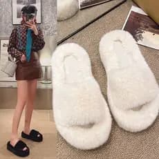 | slippers | ♩2024 outono inverno novo estilo moda influenciador High-End sentir chinelos de pelúcia feminino exterior W
