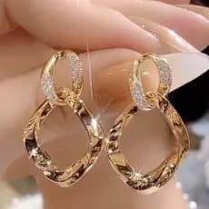 | kit brinco aço inoxidável | 【cartelas de brincos feminino】 ✩Brincos femininos 2023 novo estilo na moda High-End luz lu