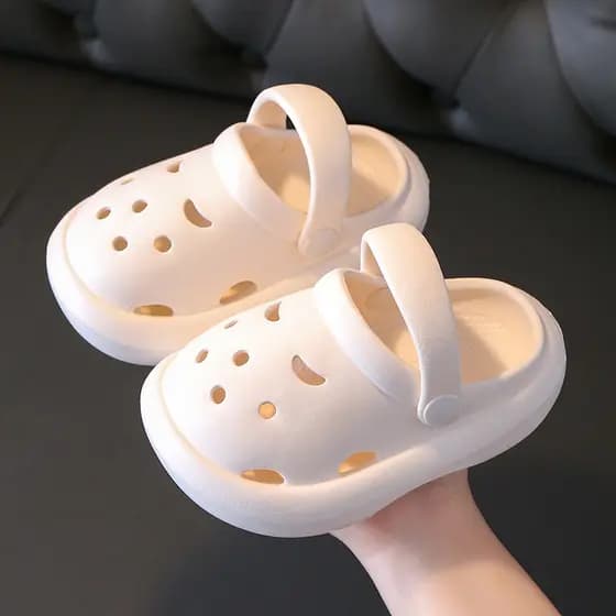 | slippers | ♬Meninas chinelos crianças buraco sapatos EVA antiderrapante sola macia leve menino sandálias do bebê chine