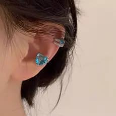 FAR 2 Pçs Falso Piercing Clipe Brincos Delicado Azul Coração Zircão Bule Orelha Manguito Cartilagem Para Mulheres Moda J