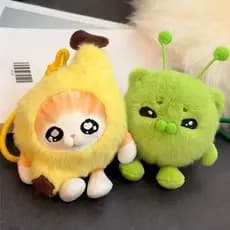 Novo produto da Little Red Book: Pingente de Pelúcia Gato Banana, Chaveiro de Gato Alienígena Fofo, Boneco de Gato Super