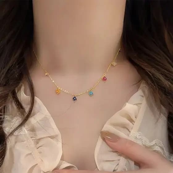 Colar arco-íris feminino luz luxo nicho doce All-Match clavícula corrente