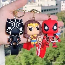 Chaveiro Marvel Capitão América Homem-Aranha Deadpool Mulher Maravilha De Ferro Batman Super-Herói
