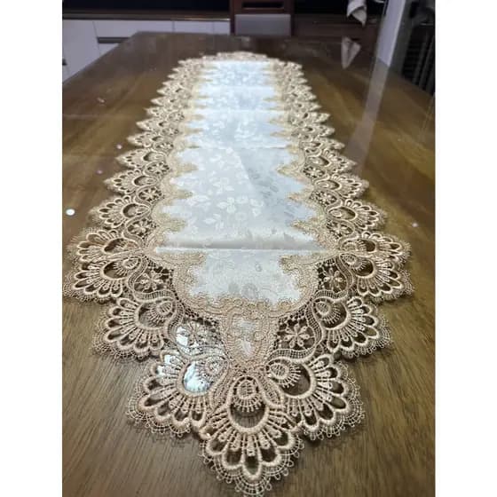 Caminho De Mesa Bordado Em Grip DESCRIÇÃO DECORAÇÃO CAMINHO DE MESA PRIMIUM LUXO
