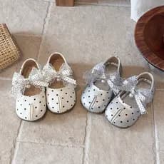 2026 primavera outono novo estilo meninas bolinhas pequenos sapatos de couro crianças Mary Jane princesa sapatos sola ma