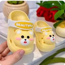 Novo estilo verão sandálias internas bonito chinelos de sola macia meninos buraco Baotou Anti-Sli