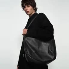 bolsa feminina bolsa transversal feminino 2025 novo estilo lavado manchado mensageiro plissado couro saco vadios nicho D