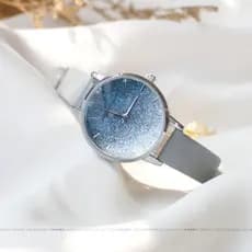 relogio feminino pequeno relogio feminino Versão coreana cinto relógio feminino estudante ins estilo céu estrelado relóg