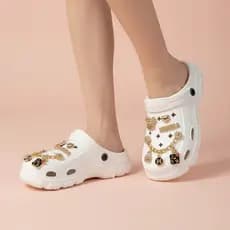 Sandália  Babuche  Feminino EVA Fashion Saltinho 5cm Leve e Confortável com Acessórios