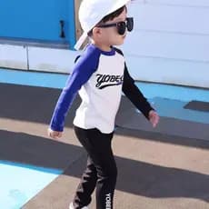 2025 novo estilo maiô infantil meninos protetor solar de manga comprida quente de secagem rápida adolescentes médio gran