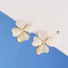 Brinco Ear Cuff Brinco Argola Feminino Brinco Pendente Variedade de clipes de orelha com flor de opala incrustada de dia