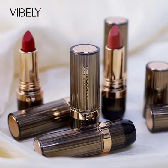 Batom importado barato Sem parabenos Batom matte aveludado Batom esmalte labial Mousse copo antiaderente batom fosco vel