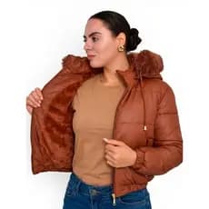 Jaqueta Feminina de Couro Forrada Nylon Capuz Removível Gola Alta Premium Bobojaco De Frio Inverno Peluciado