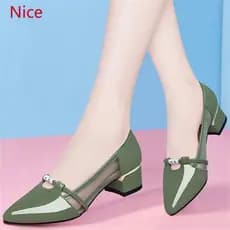 Doce Feminino Bonito E De Alta Qualidade Verde Deslizamento Em Bombas De Salto Para Festas , Sapatos Casuais Confortávei