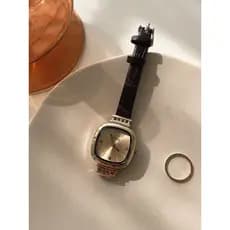 relogio feminino relogio feminino pequeno delicado Pequeno pequeno cubo açúcar relógio feminino 2025 novo estilo luz lux