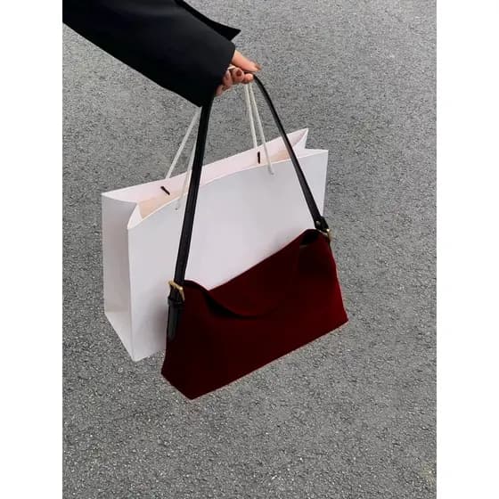 bolsa transversal feminino bolsa feminina Camurça vermelha Super quente portátil bolsa de ombro feminina 2026 novo estil