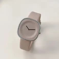 relogio feminino pequeno delicado relogio feminino luxo Cubo de leite açúcar relógio estilo feminino ins nicho Design ar