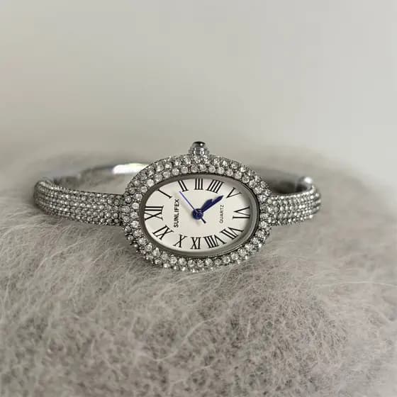 relogio feminino pequeno relogio feminino luxo Influencer piscando pombo ovo pulseira relógio feminino nicho luz luxo re