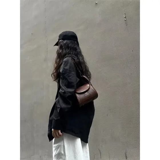 bolsa transversal feminino Bolsa Textura Retro de um ombro mensageiro pequeno saco feminino 2024 novo estilo outono inve
