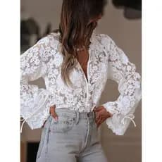 Blusa Feminina Plus Size, Nova Coleção de Outono 2025, Cor Sólida, Elegante, Com Renda, Botões Frontais e Mangas Sino, P