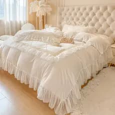 Conjunto de quatro peças estilo princesa fada branca, saia de cama de lã de leite, capa de edredom de renda, estilo ins,