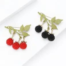 Novo estilo europeu americano Cross-Border esmalte Blackberry fruta pingente broche terno fresco roupas feminino broche
