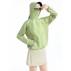 2026 verão novo estilo protetor solar roupas femininas esportes ao ar livre caminhadas roupas de pele Ultra-leve UPF50 +