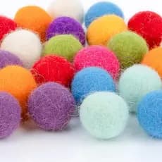 Bolas de Feltro para Artesanato – Conjunto de Guirlandas de Bolas de Feltro Coloridas de Lã Mini 1,5cm, Bolas de Feltro
