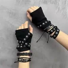 Y2k cultura asiática estilo Punk fivela de Metal luvas de meio dedo bidimensional cos exposição em quadrinhos legal esti