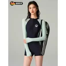 Alemanha 2026 novo estilo maiô feminino Boxer de uma peça roupa de banho mais magro olhar estudante conservador de manga
